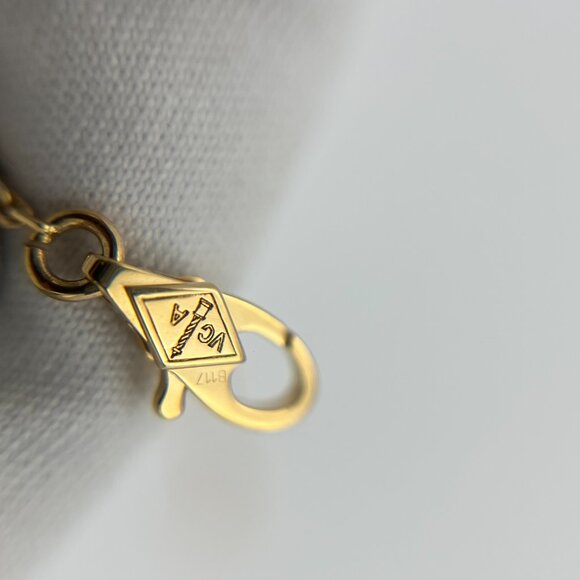 Authentic Van Cleef & Arpels Sweet Alhambra White MOP Pendant 18K YG – Full Set - Picture 3 of 8